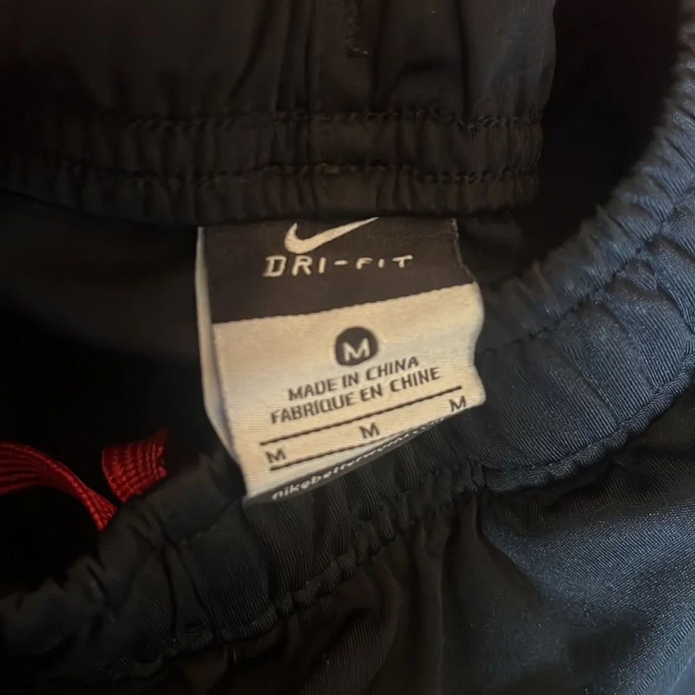 Nike Dri Fit sweatpants - Picture 4 of 5